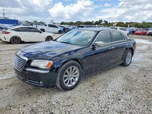 Chrysler 300C 5.7L 8 2013