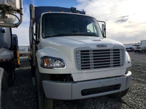Freightliner Business Class M2 8.3L 6 2012