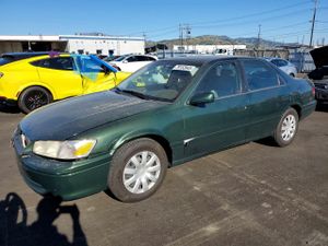 Toyota Camry 2.2L 4 2001