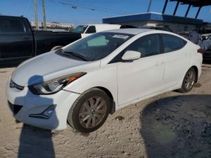 Hyundai Elantra 1.8L 4 2015