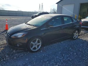 Ford Focus 2.0L 4 2013