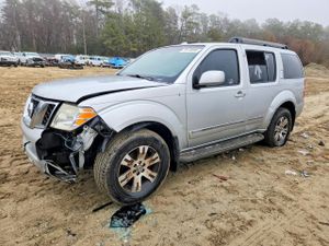 Nissan Pathfinder 4.0L 6 2011