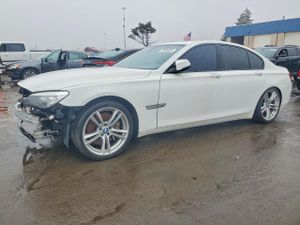 BMW 7 Series 4.4L 8 2013