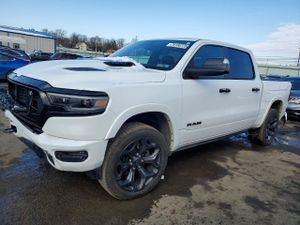 RAM 1500 5.7L 8 2024