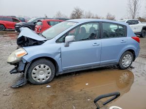 Nissan Versa 1.8L 4 2009