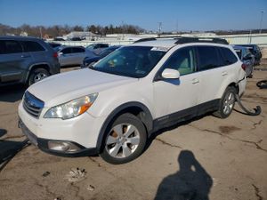 Subaru Outback 2.5L 4 2011