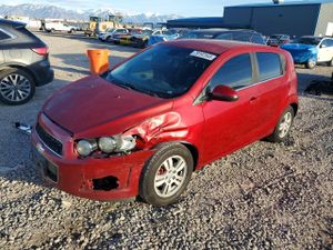 Chevrolet Aveo (Sonic) 1.8L 4 2013