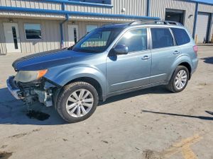 Subaru Forester 2.5L 4 2011
