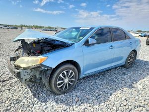 Toyota Camry 2.5L 4 2014