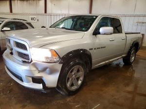 Dodge RAM 5.7L 8 2011