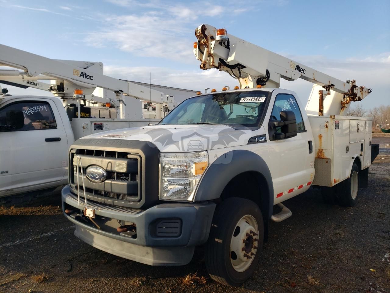 Ford F-450 SUPER DUTY 6.8L 10 2014