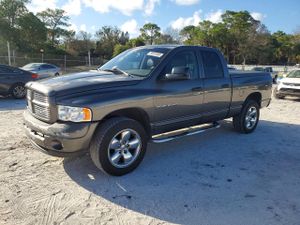 Dodge RAM 5.7L 8 2004