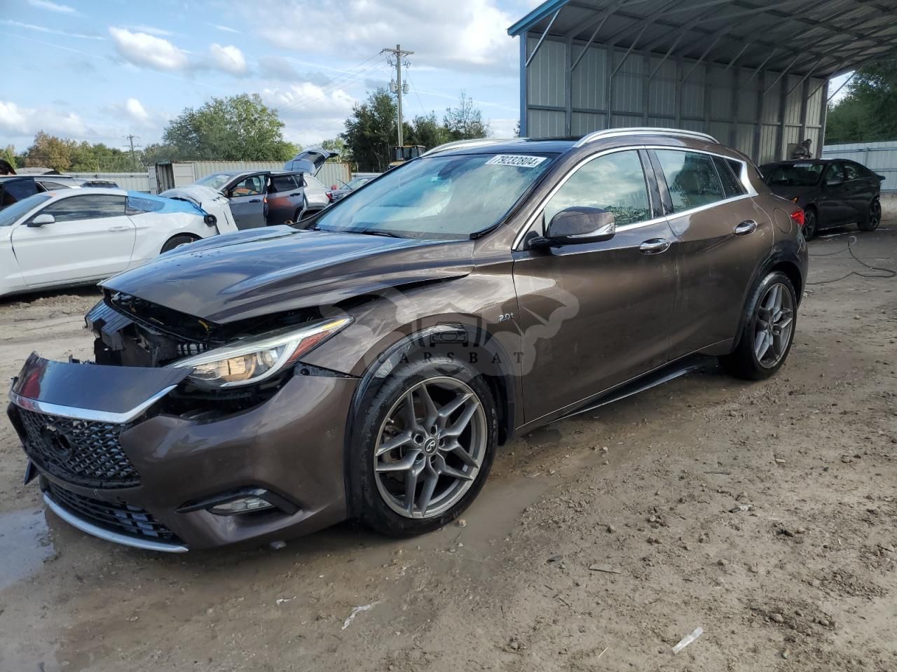Infiniti QX30 BASE 2.0L 4 2017