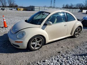 Volkswagen Beetle 2.5L 5 2010