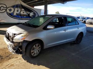 Toyota Yaris 1.5L 4 2012