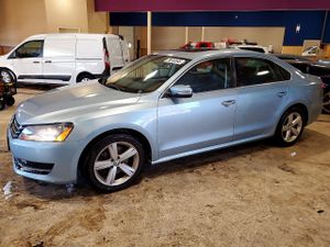 Volkswagen Passat 2.5L 5 2012