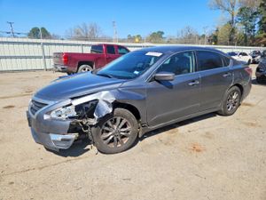 Nissan Altima 2.5L 4 2015
