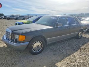 Mercedes-Benz 560 5.6L 8 1988