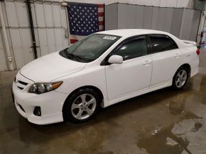 Toyota Corolla 1.8L 4 2012