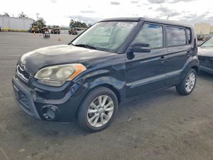 Kia Soul 2.0L 4 2012