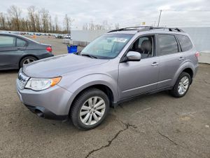 Subaru Forester 2.5L 4 2011