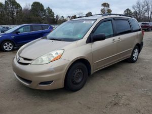 Toyota Sienna 3.3L 6 2006