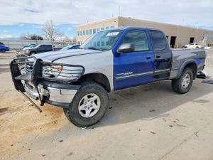 Toyota Tundra 4.7L 8 2001