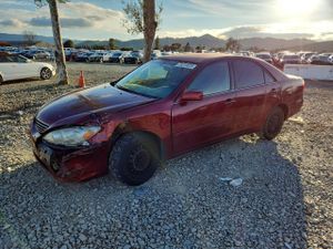 Toyota Camry 2.4L 4 2005