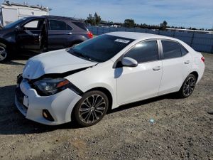 Toyota Corolla 1.8L 4 2015
