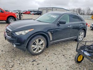 Infiniti QX70 3.7L 6 2015