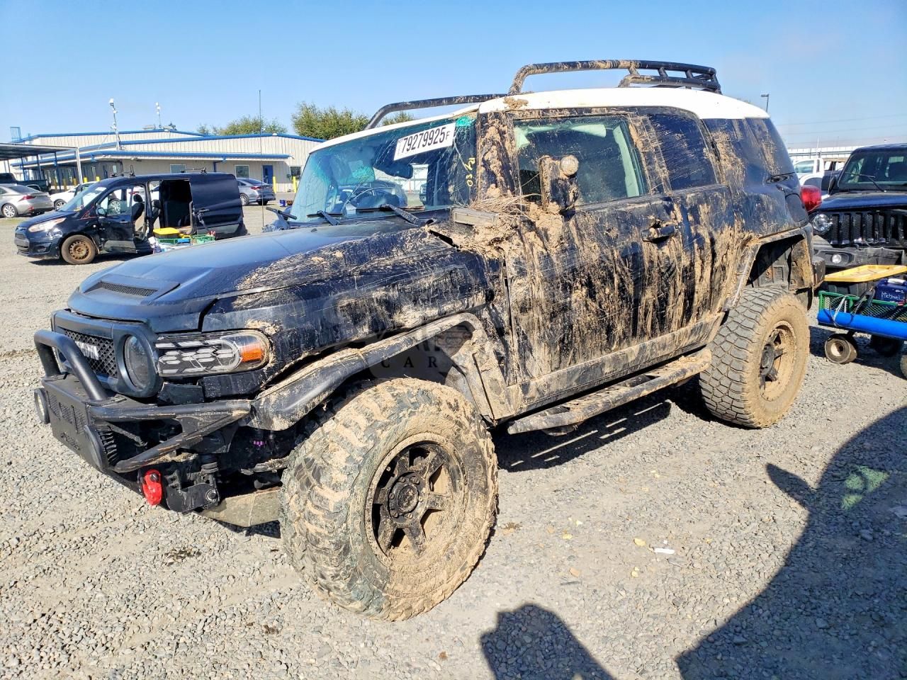 Toyota FJ Cruiser 4.0L 6 2012
