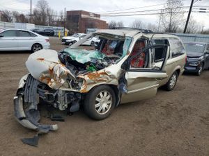 Chrysler Town & Country 3.8L 6 2005