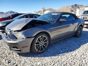 Ford Mustang 5.0L 8 2013