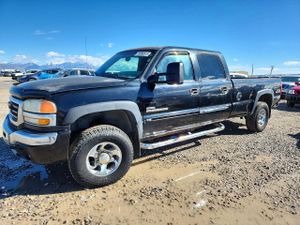 GMC Sierra 6.6L 8 2003