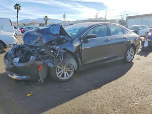 Chrysler 200 2.4L 4 2015