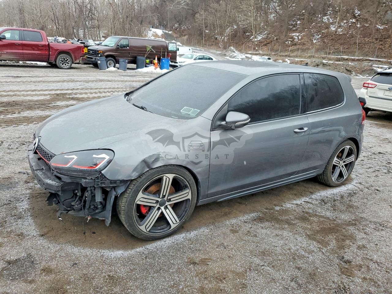 Volkswagen Golf 2.0L 4 2013