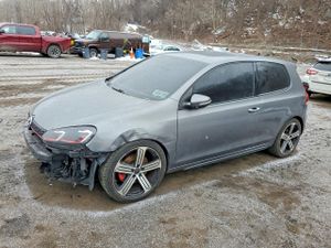 Volkswagen Golf 2.0L 4 2013