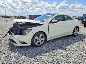 Mercedes-Benz CLA 2.0L 4 2015