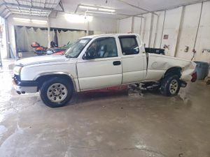 Chevrolet Silverado 1500 5.3L 8 2005