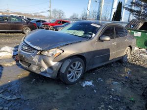 Infiniti M35 3.5L 6 2009
