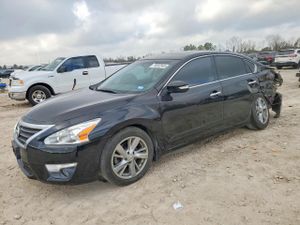 Nissan Altima 2.5L 4 2015