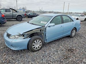 Toyota Camry 2.4L 4 2005