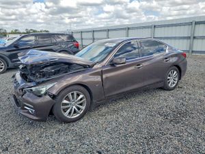 Infiniti Q50 3.7L 6 2015