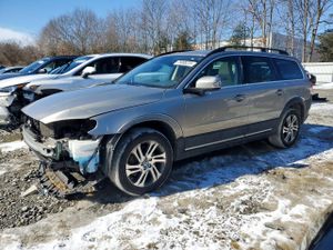 Volvo XC70 3.2L 6 2015