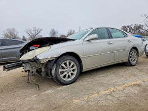 Lexus ES 3.3L 6 2004