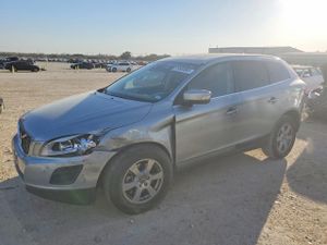 Volvo XC60 3.2L 6 2012