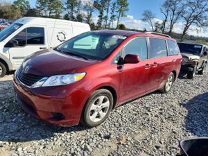 Toyota Sienna 3.5L 6 2013
