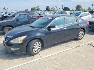 Nissan Altima 2.5L 4 2015