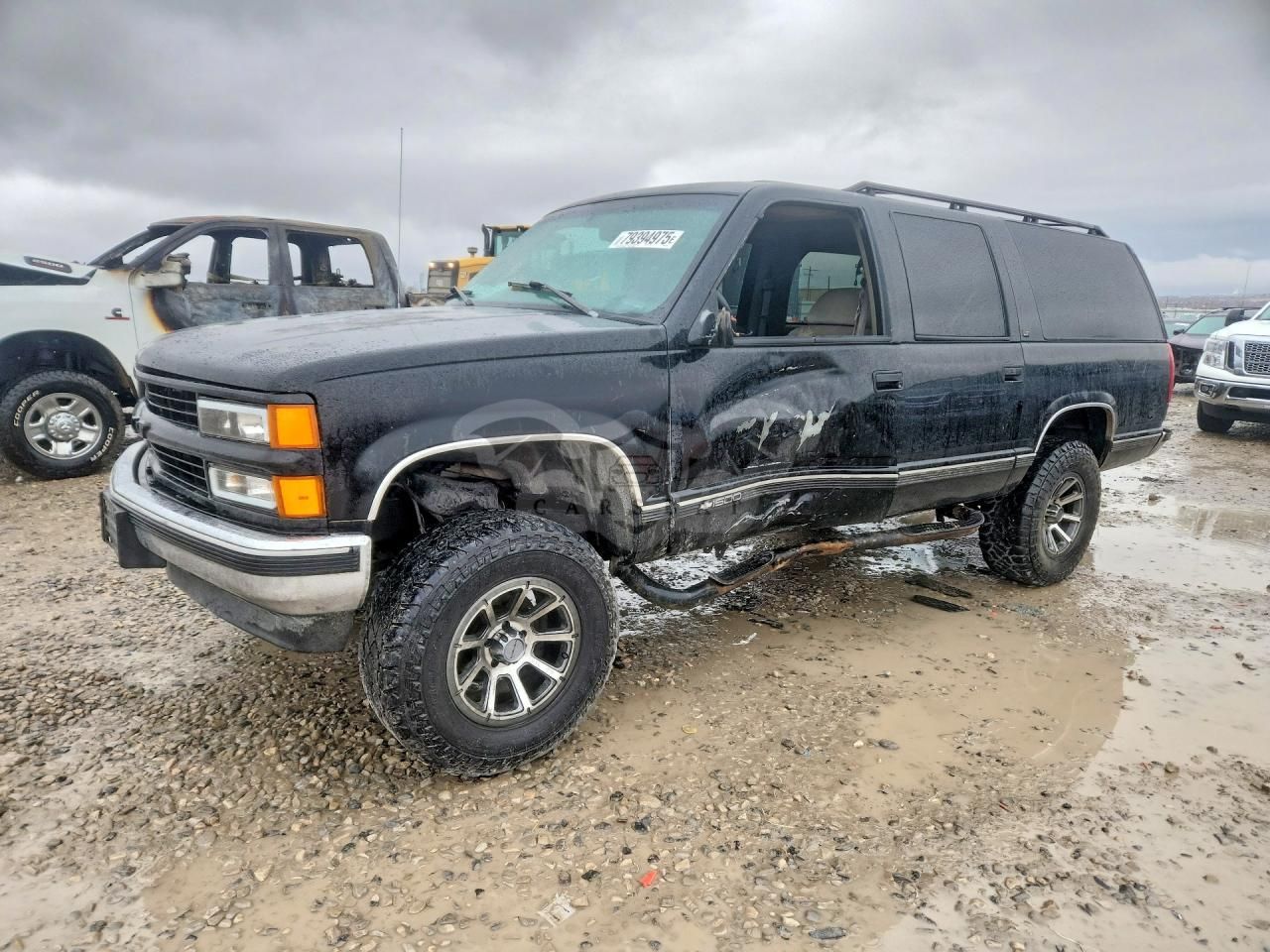 Chevrolet Suburban 5.7L 8 1999