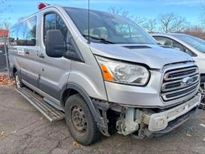 Ford Transit 3.7L 6 2015